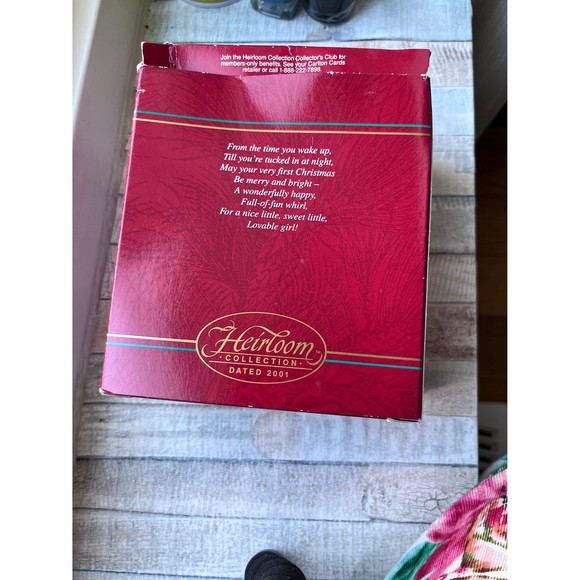 Carlton cards Christmas ornament - baby’s first Christmas 2021 - with box - Picture 2 of 8